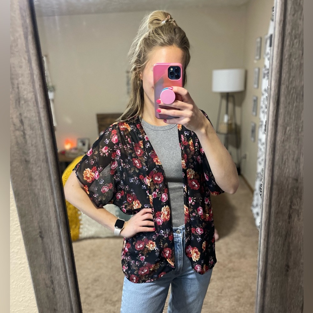 Floral kimono